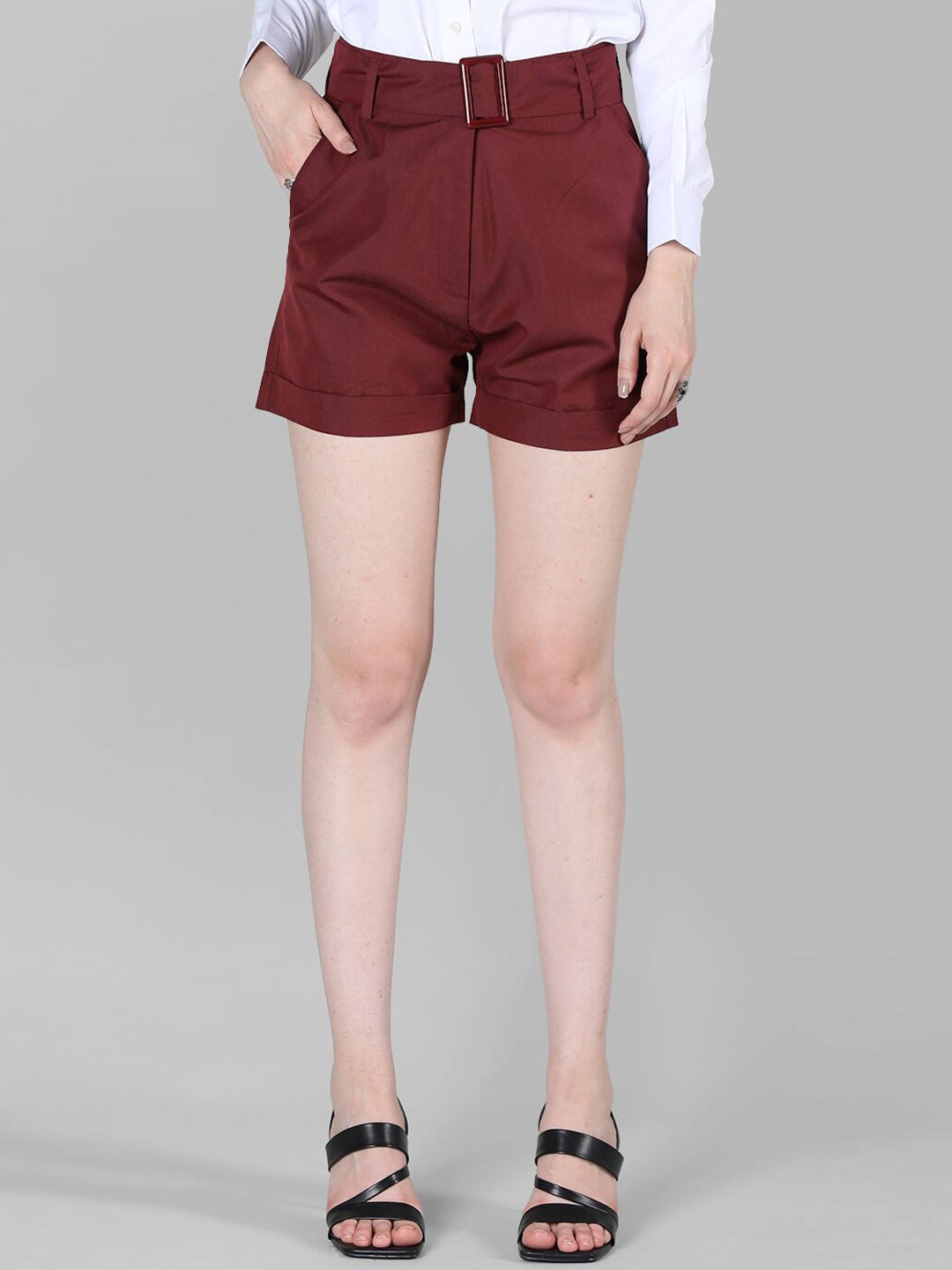 

CHKOKKO Women Mid-Rise Regular Fit Shorts, Maroon