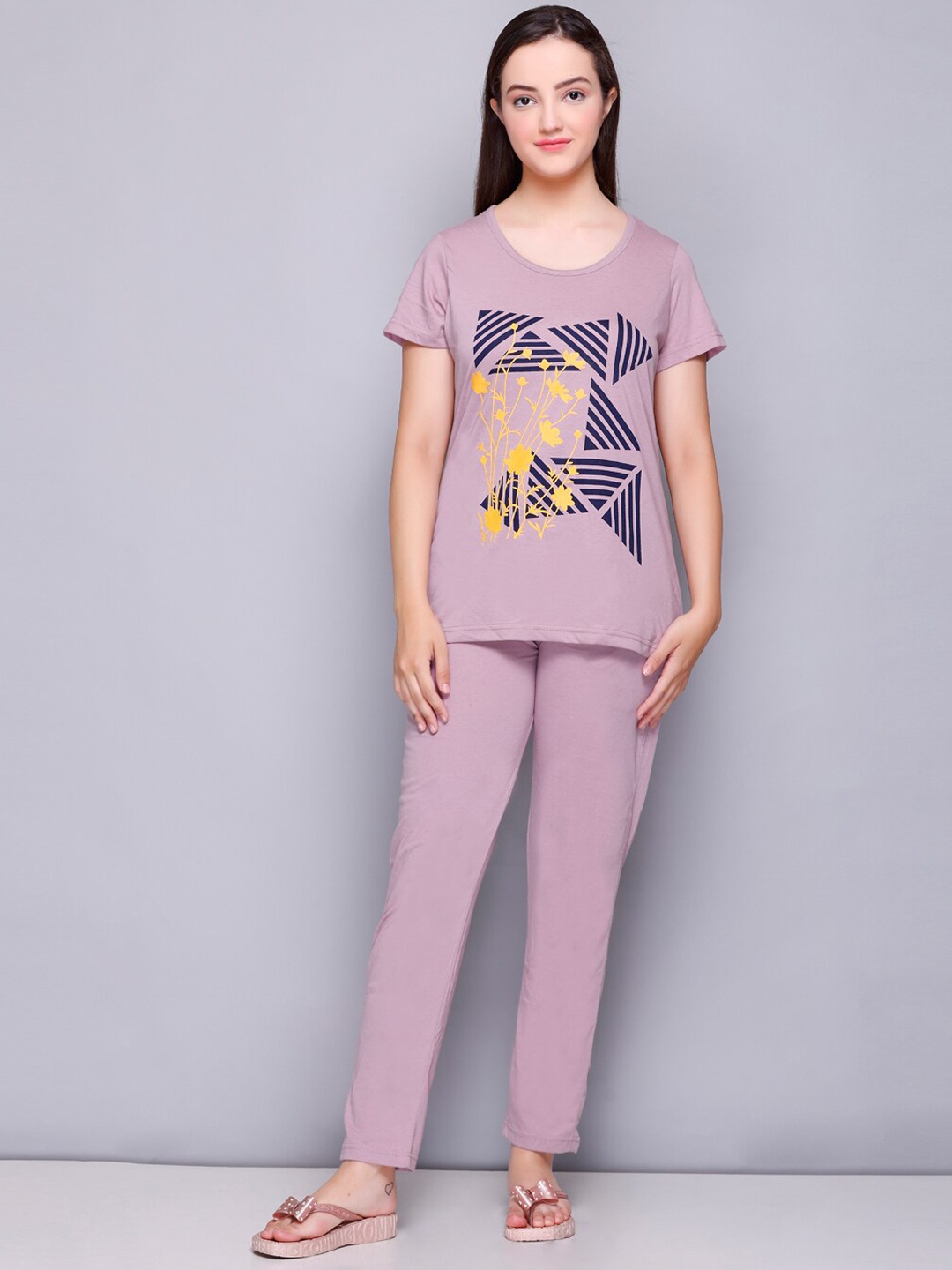 

ELPIDA Graphic Printed Pure Cotton T-Shirt With Pyjamas, Pink