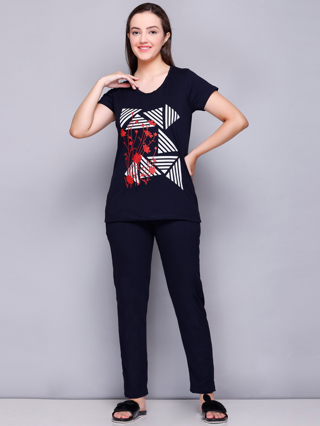 

ELPIDA Geometric Printed Pure Cotton T-shirt With Pyjama, Navy blue