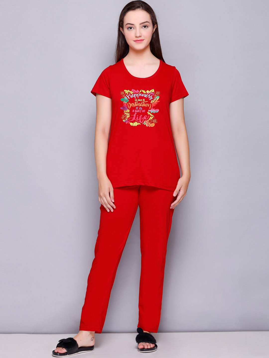 

ELPIDA Typography Printed Round Neck T-Shirt & Pyjama, Red