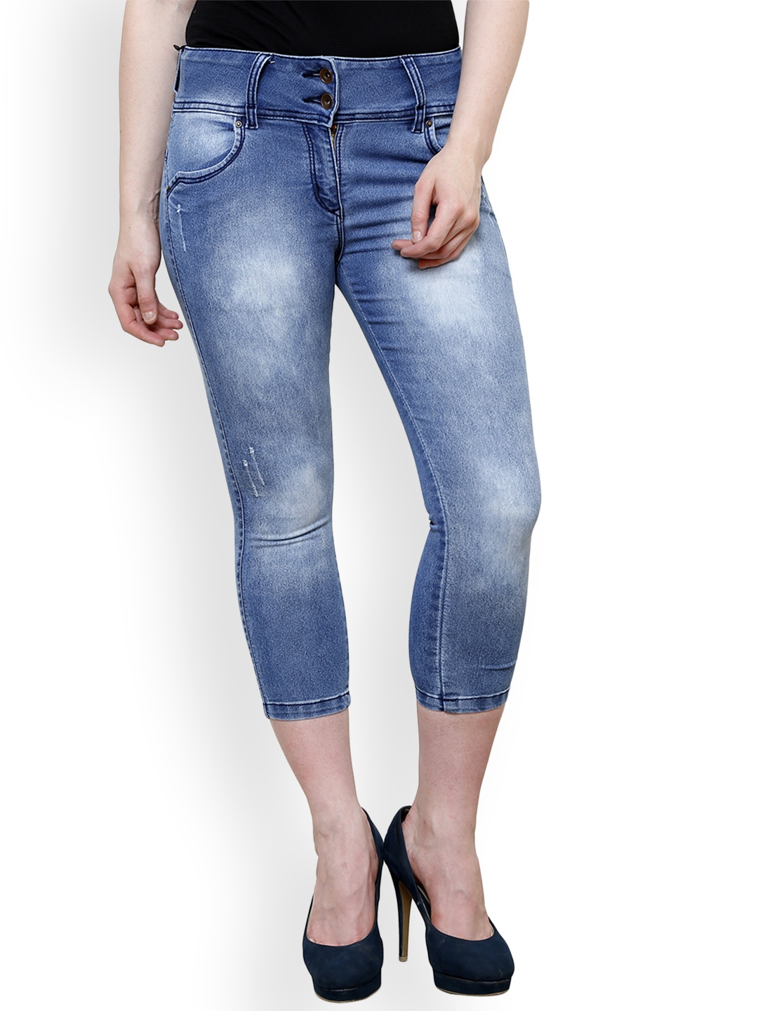 

Westwood Women Blue Solid Skinny Fit Capris
