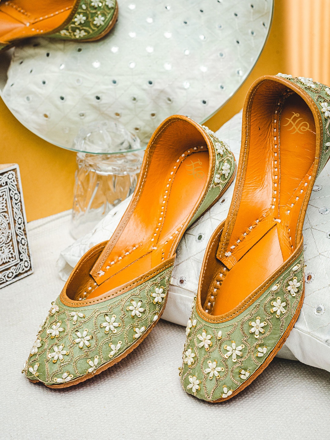 

House of Pataudi Embellished Ethnic Mojaris, Olive