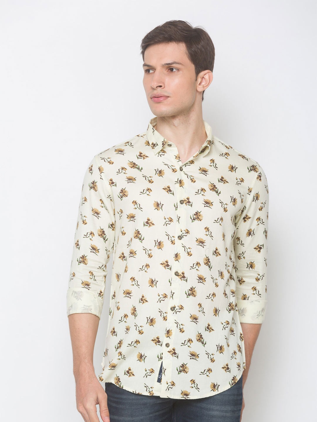 

SNX Classic Floral Printed Cotton Tailored Fit Casual Shirt, Cream