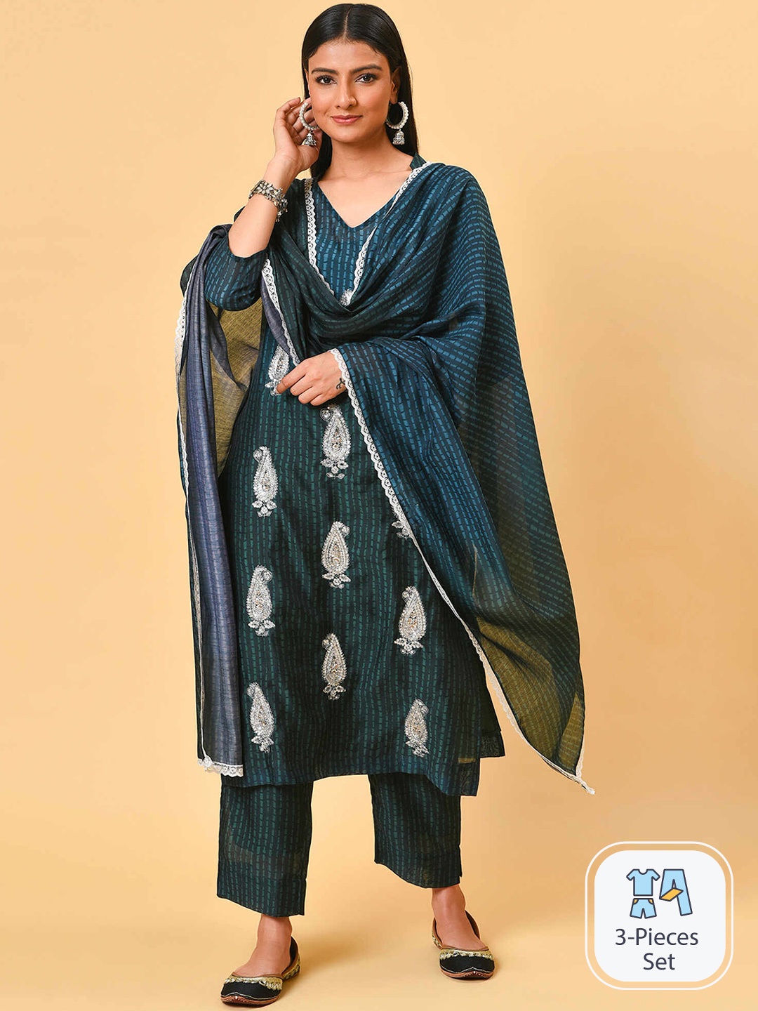 

NUHH Striped Thread Work Detail Straight Kurta & Trousers With Dupatta, Green