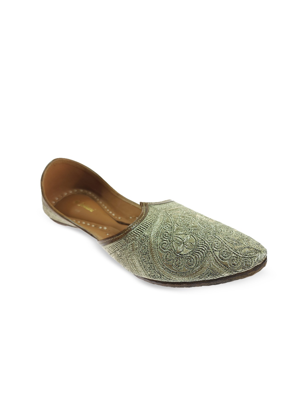 

Fulkari Men Embroidered Leather Mojaris, Gold