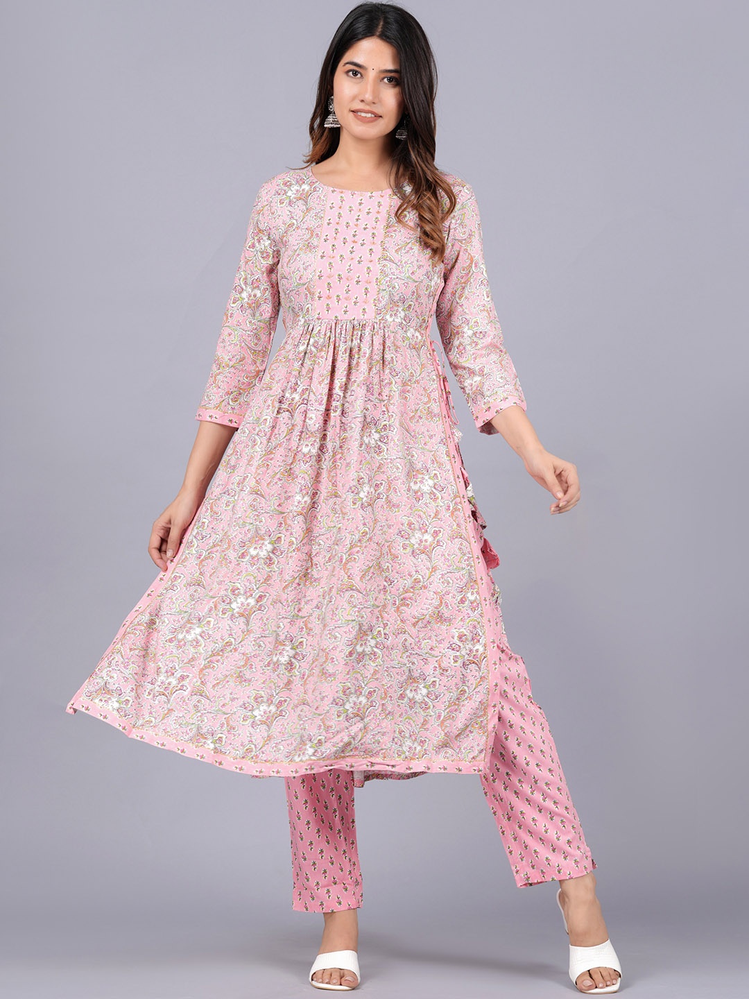 

KALINI Floral Printed Regular Gotta Patti Pure Cotton Kurta with Pyjamas, Pink