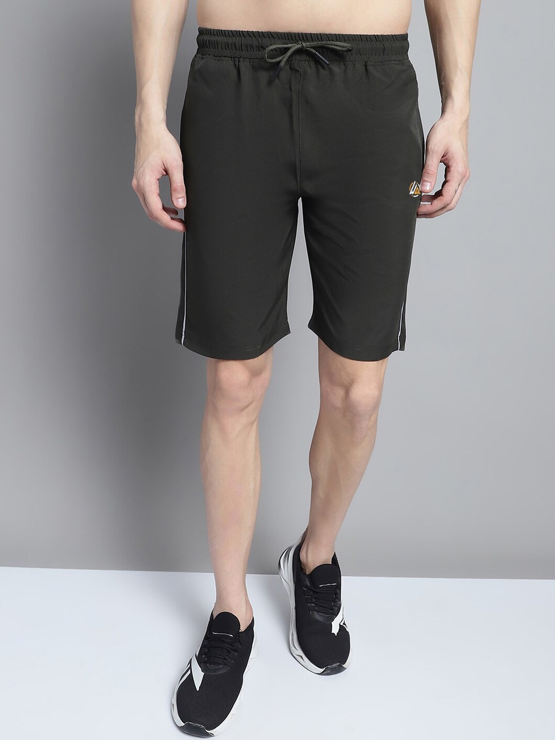 

WELL QUALITY Men Mid Rise Sports Shorts, Olive