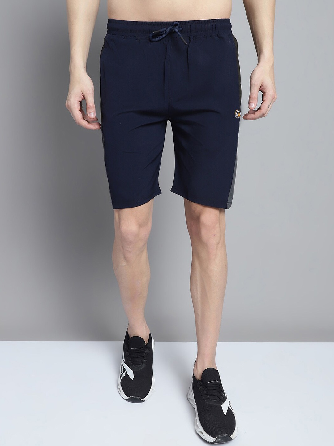 

WELL QUALITY Men Mid Rise Sports Shorts, Navy blue