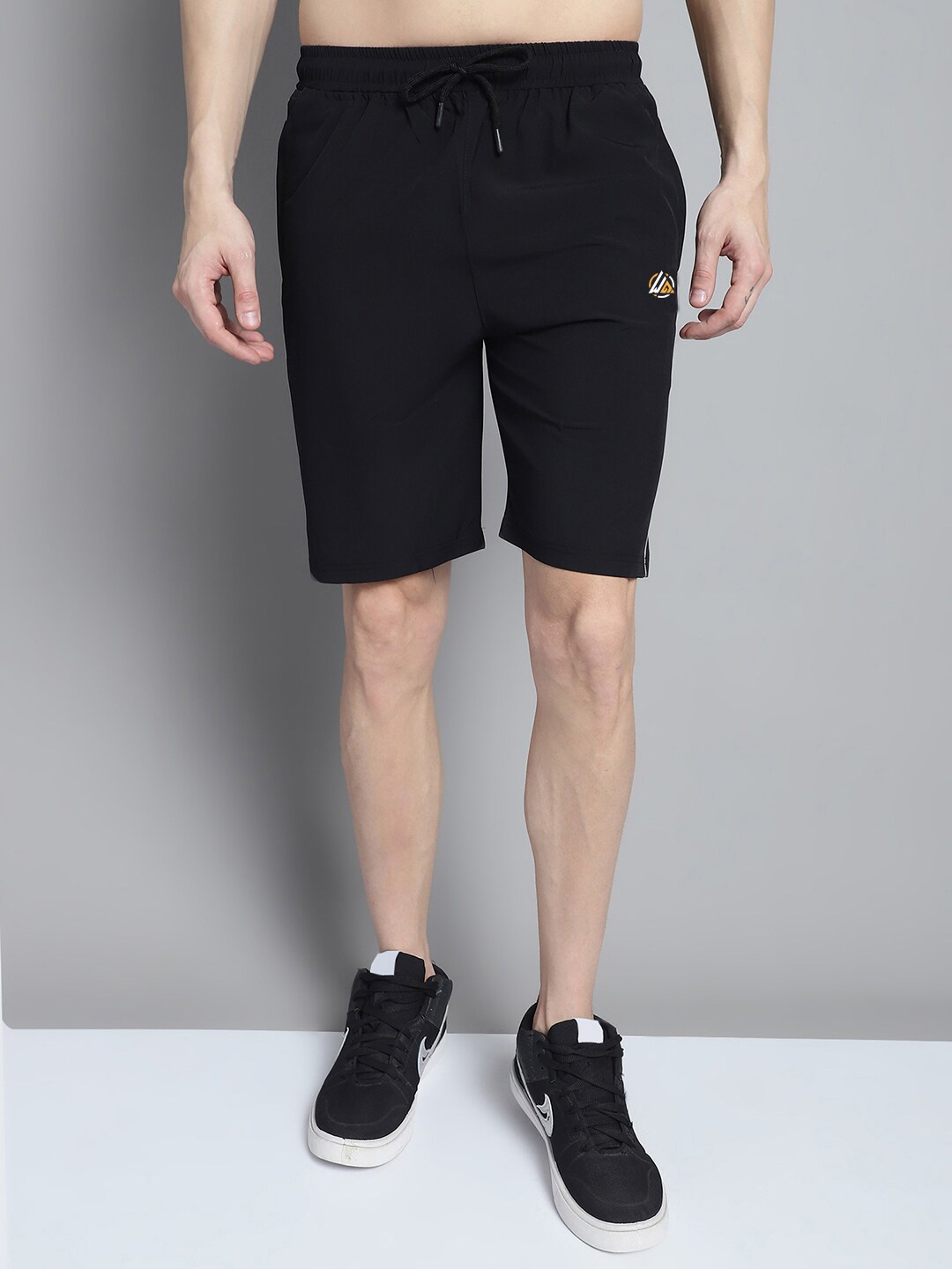 

WELL QUALITY Men Training or Gym Sports Shorts, Black