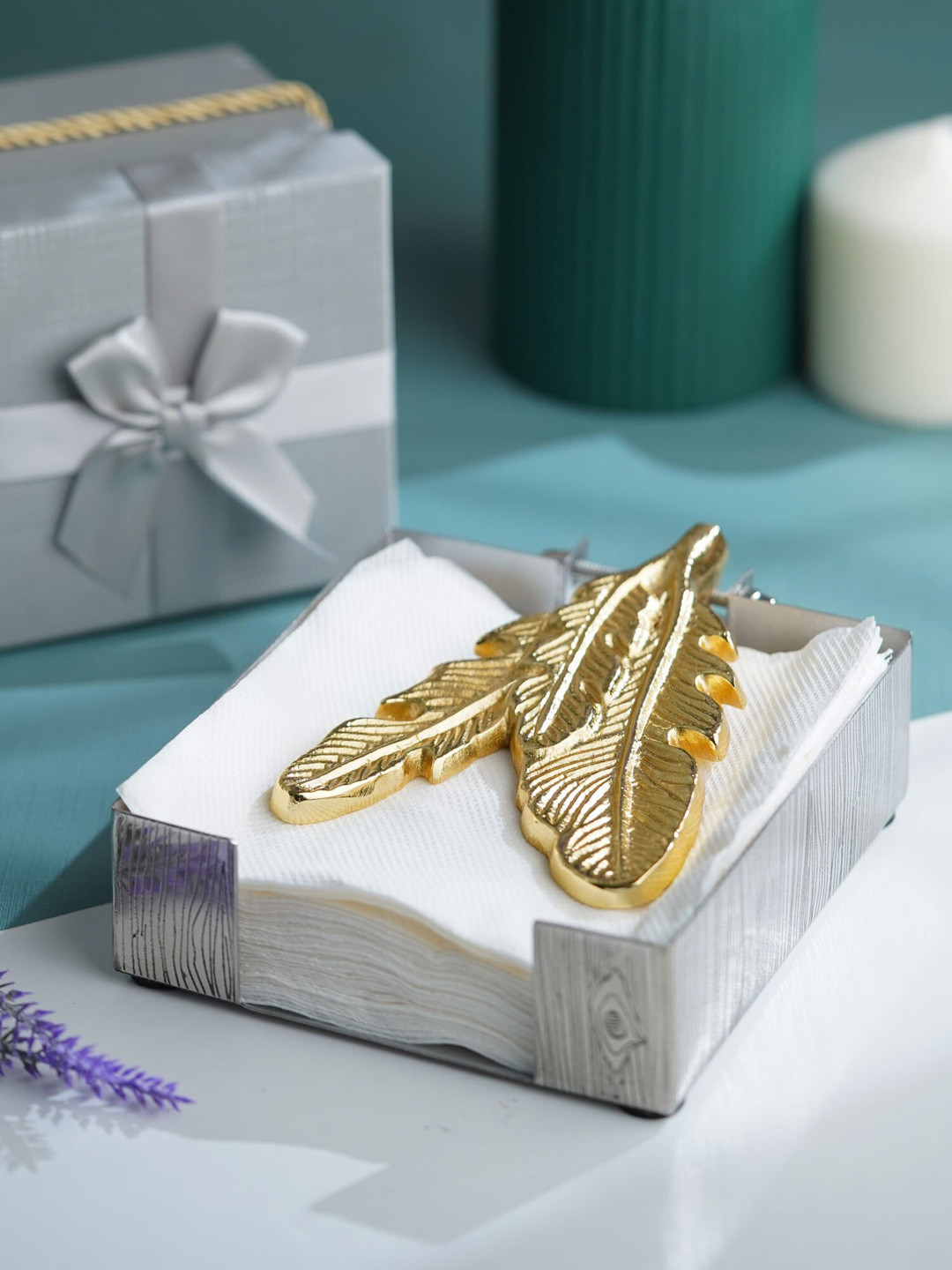 

Folkstorys Gold-Toned Tissue Holder