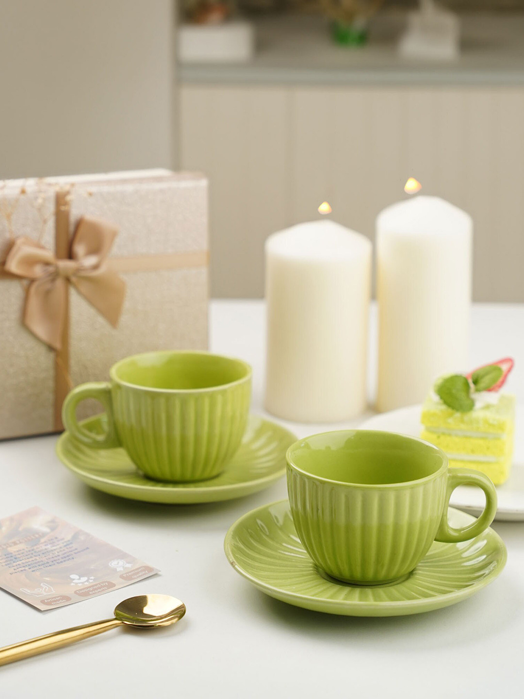 

Folkstorys Green 4 Pieces Textured Ceramic Glossy Cups and Saucers