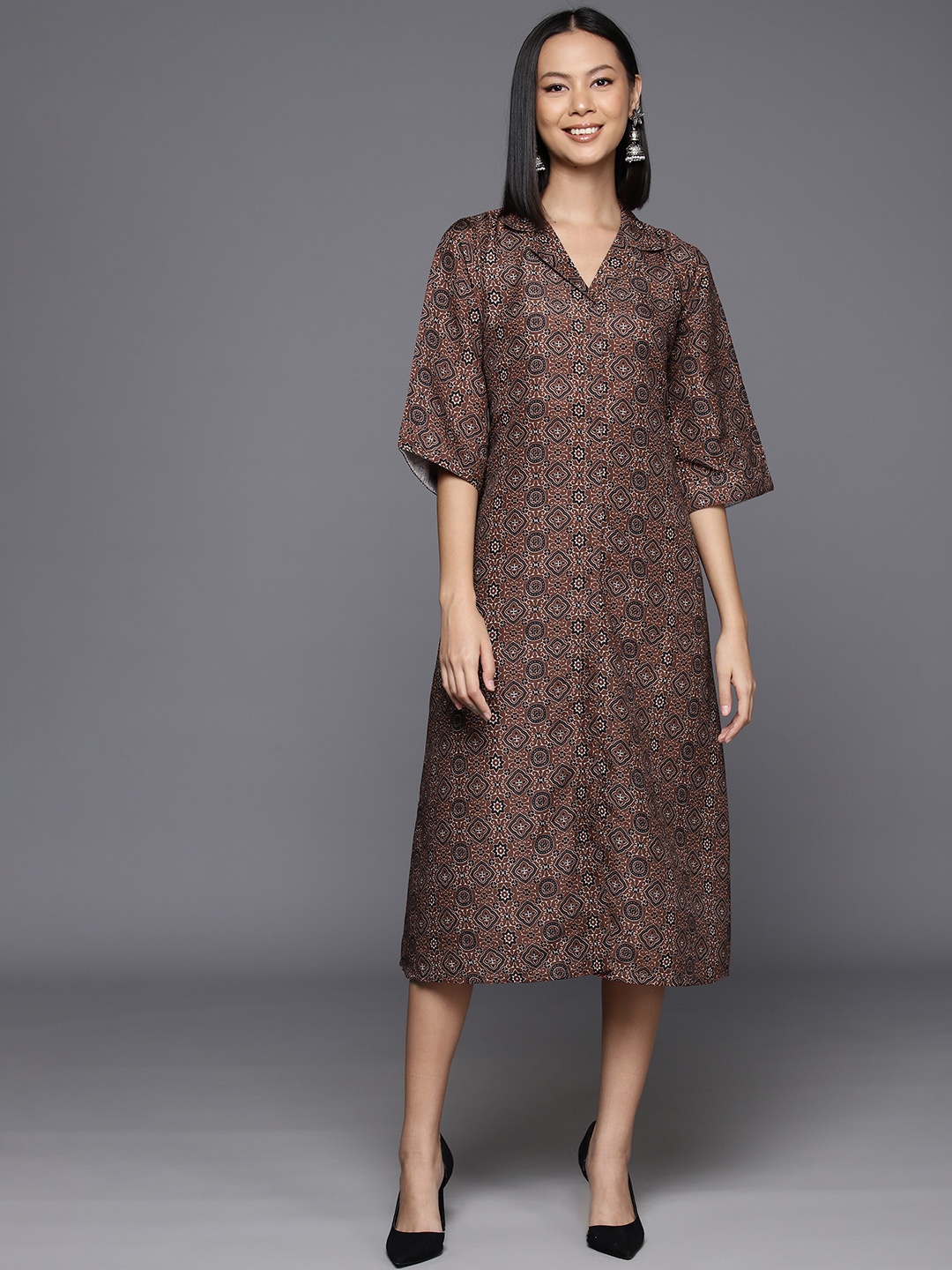 

Varanga Ajrakh Print Flared Sleeve A-Line Dress, Brown