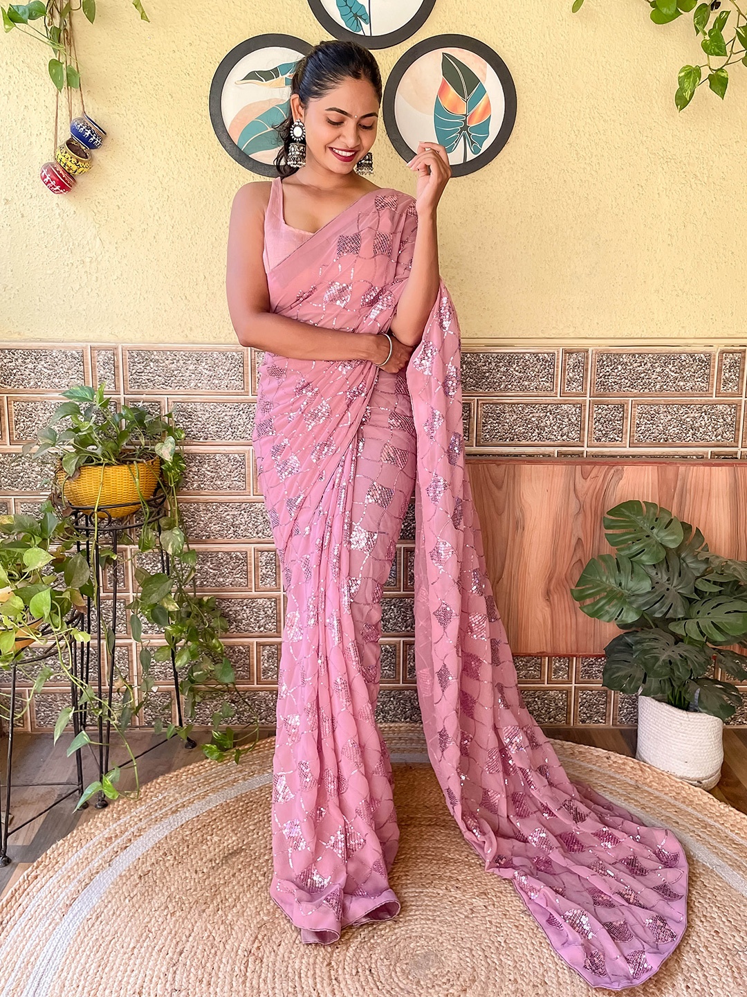 

Mitera Embellished Sequinned Detail Saree, Pink