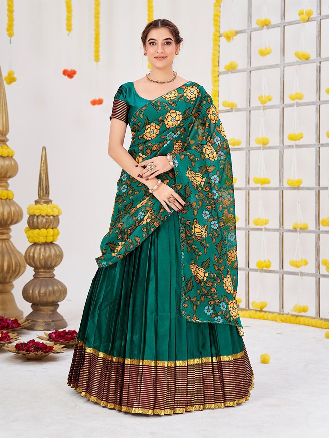 

SHOPGARB Semi-Stitched Lehenga & Unstitched Blouse With Dupatta, Teal