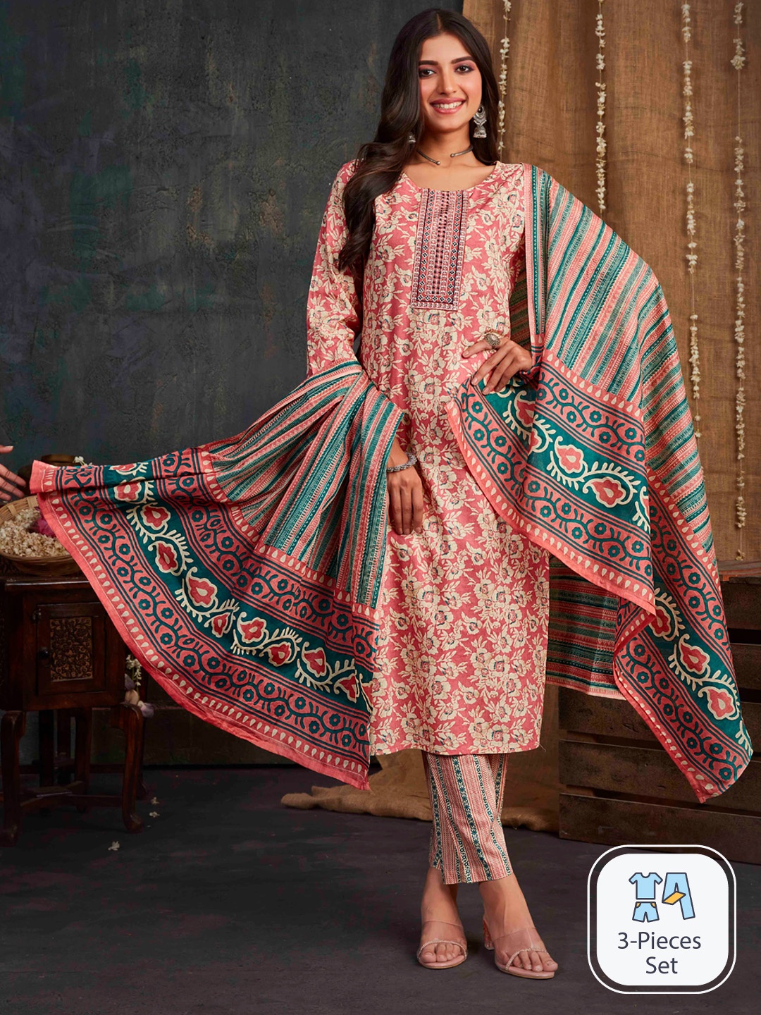 

Sangria Peach & White Floral Printed Sequinned Pure Cotton Kurta With Trouser & Dupatta