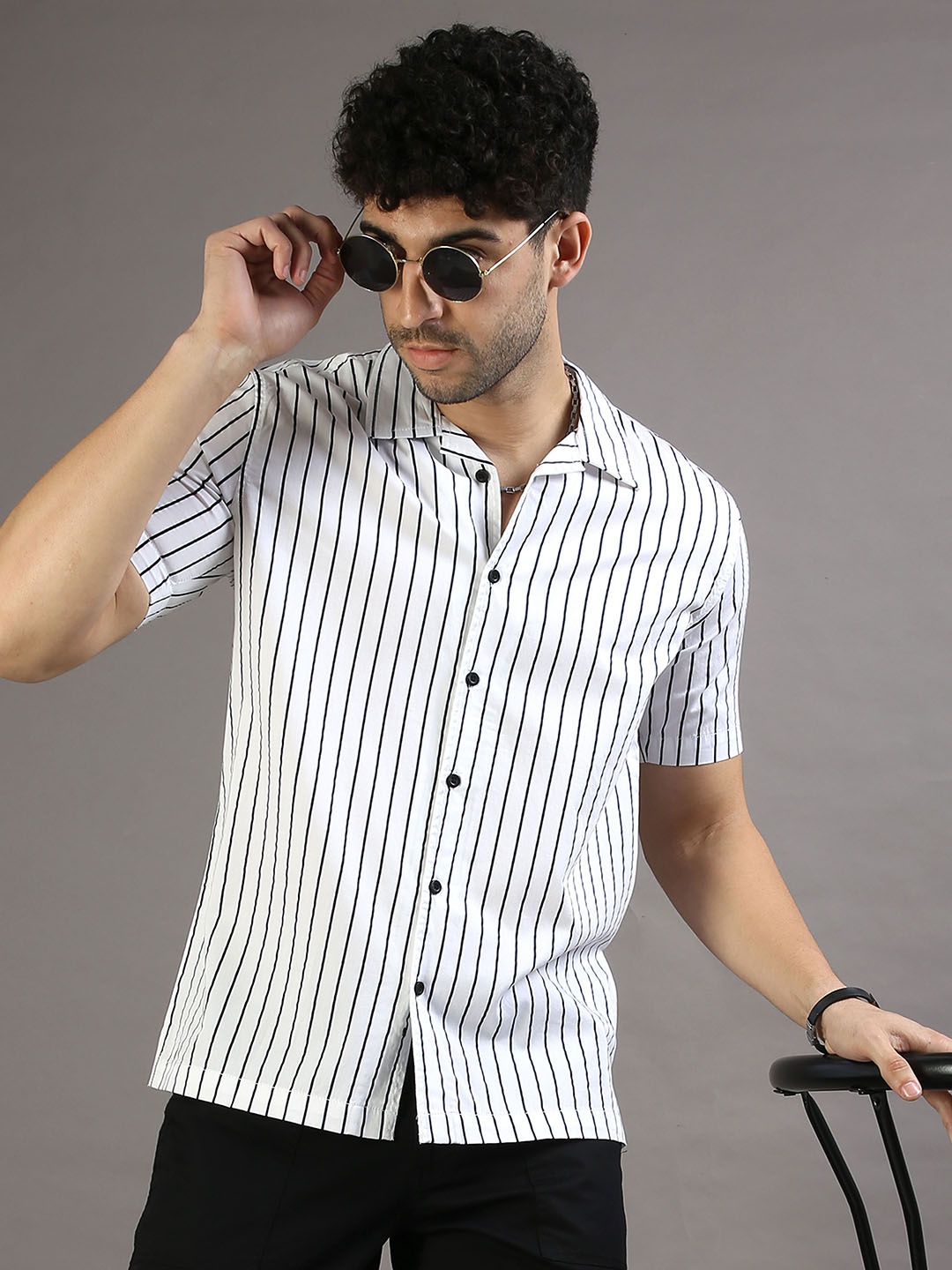 

HERE&NOW White Striped Printed Cuban Collar Cotton Casual Shirt