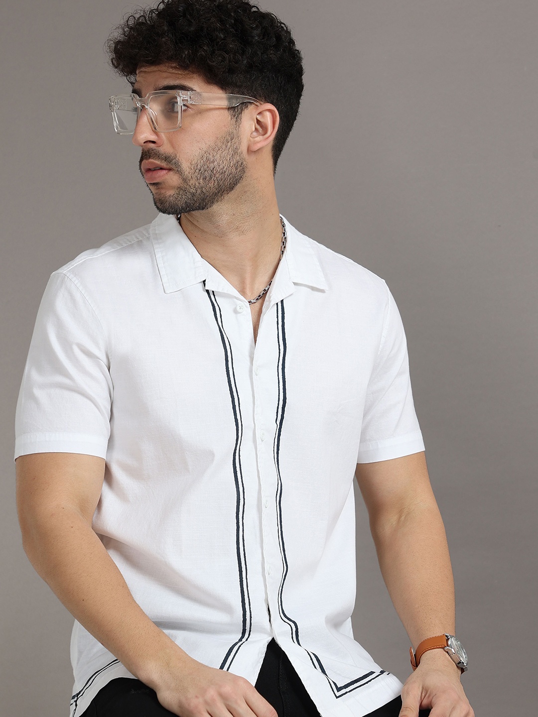 

HERE&NOW Spread Collar White Opaque Casual Shirt