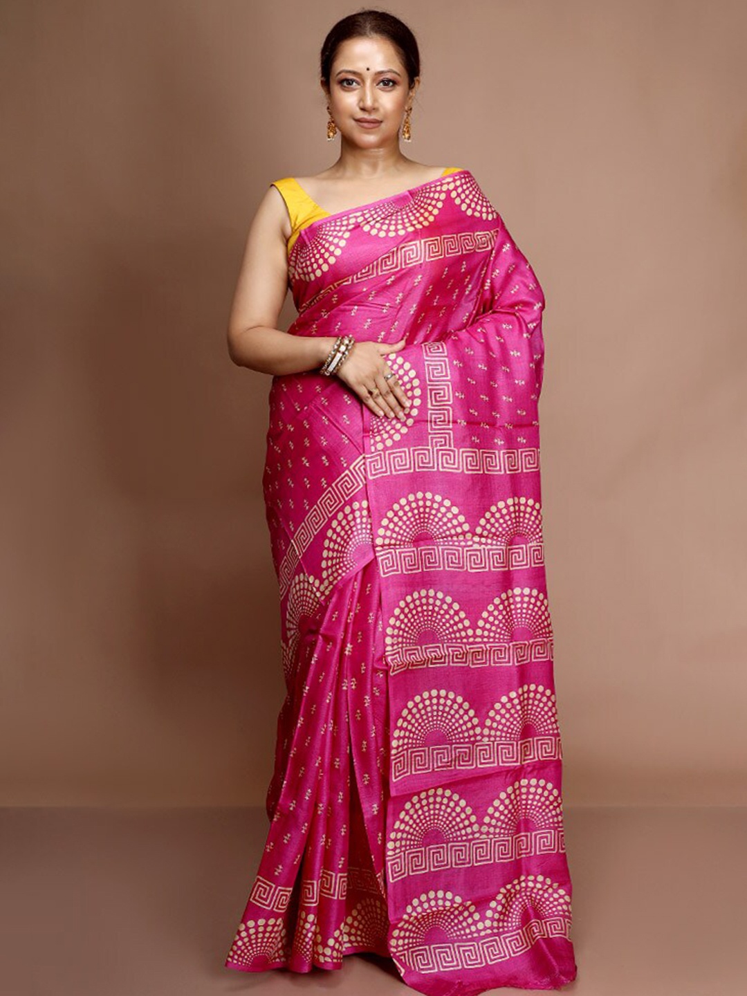 

AllSilks Floral Printed Art Silk Saree, Pink