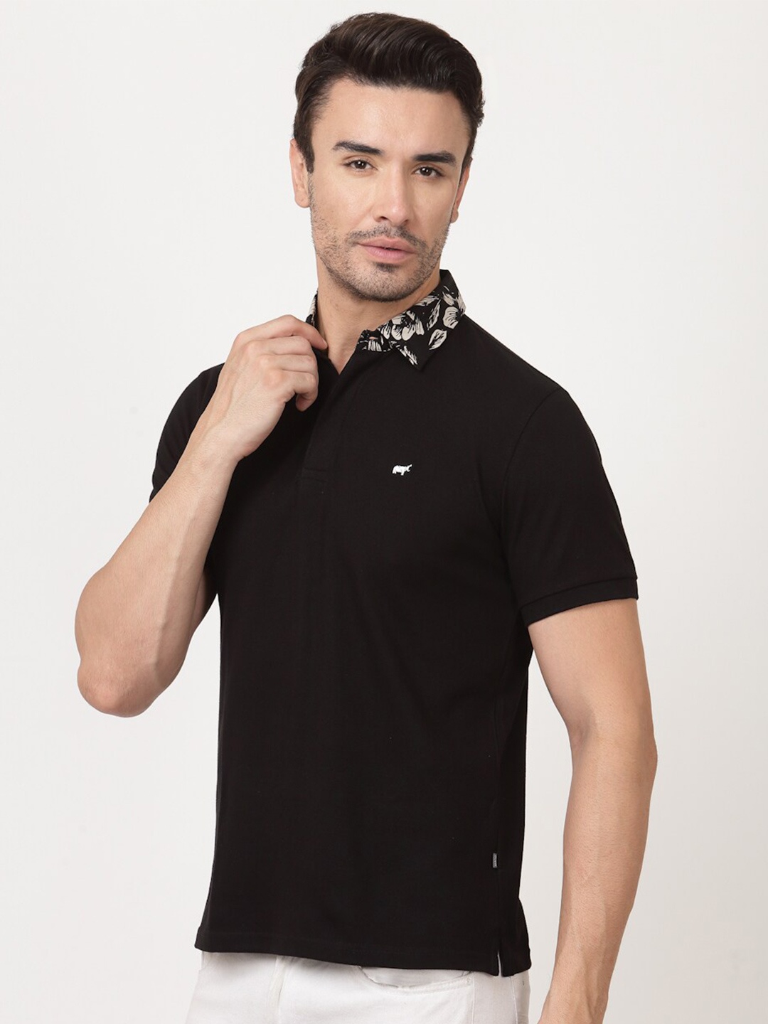 

BRACLO Floral Printed Polo Collar Cotton T-shirt, Black