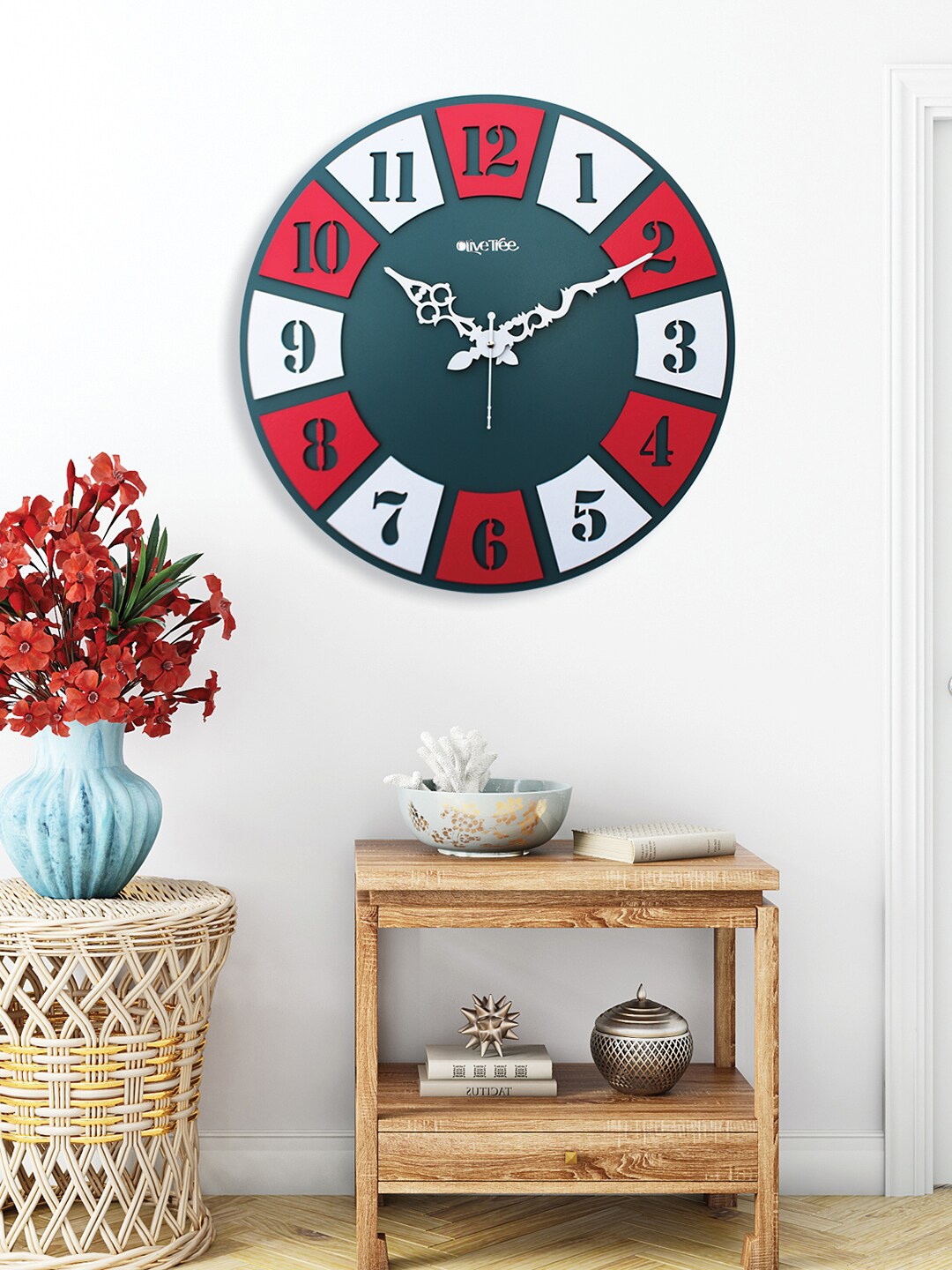 

OLIVE TREE Green & Red Round Contemporary Wooden Analogue Wall Clock