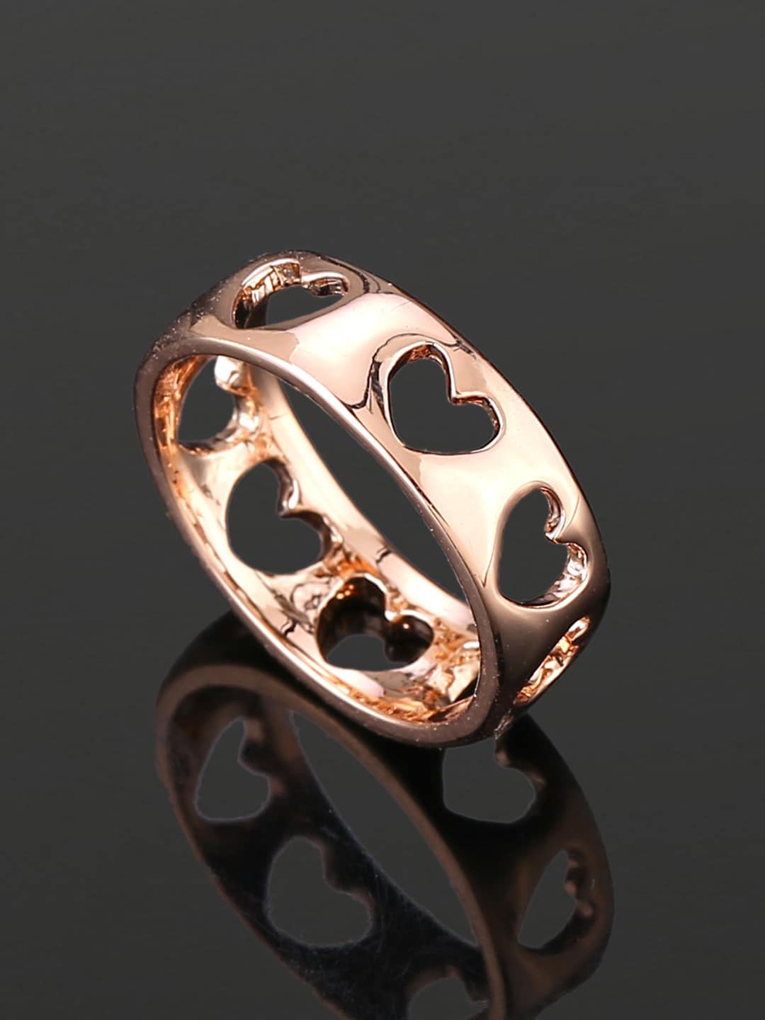 

Estele Rose Gold-Plated Heart-Shaped Slip-On Finger Ring