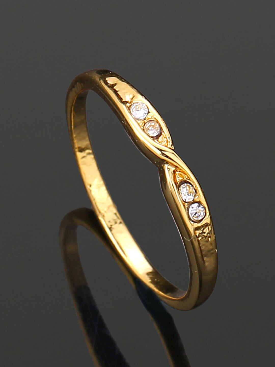 

Estele Gold-Plated Crystal Studded Slip-On Finger Ring