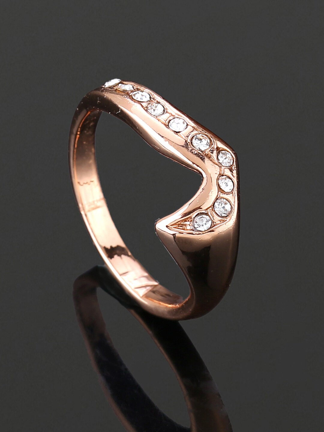 

Estele Rose Gold-Plated Crystal Studded Slip-On Finger Ring