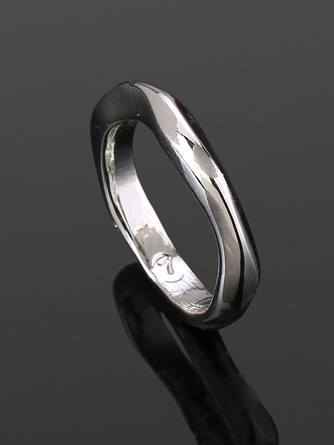 

Estele Rhodium Plated Asymmetric Finger Ring, Silver