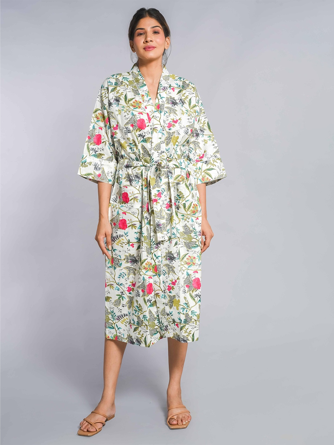 

SHOOLIN Printed Pure Cotton Bath Robe, White