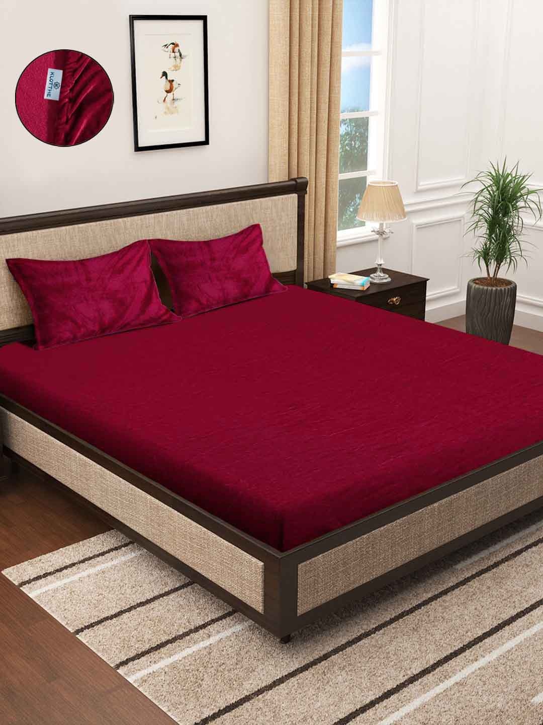 KLOTTHE Red 300 TC Woolen Fitted King Bedsheet With 2 Pillow Covers