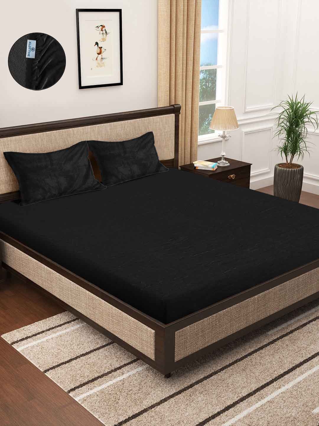 KLOTTHE Black 300 TC Woolen Fitted Double King Bedsheet With 2 Pillow Covers