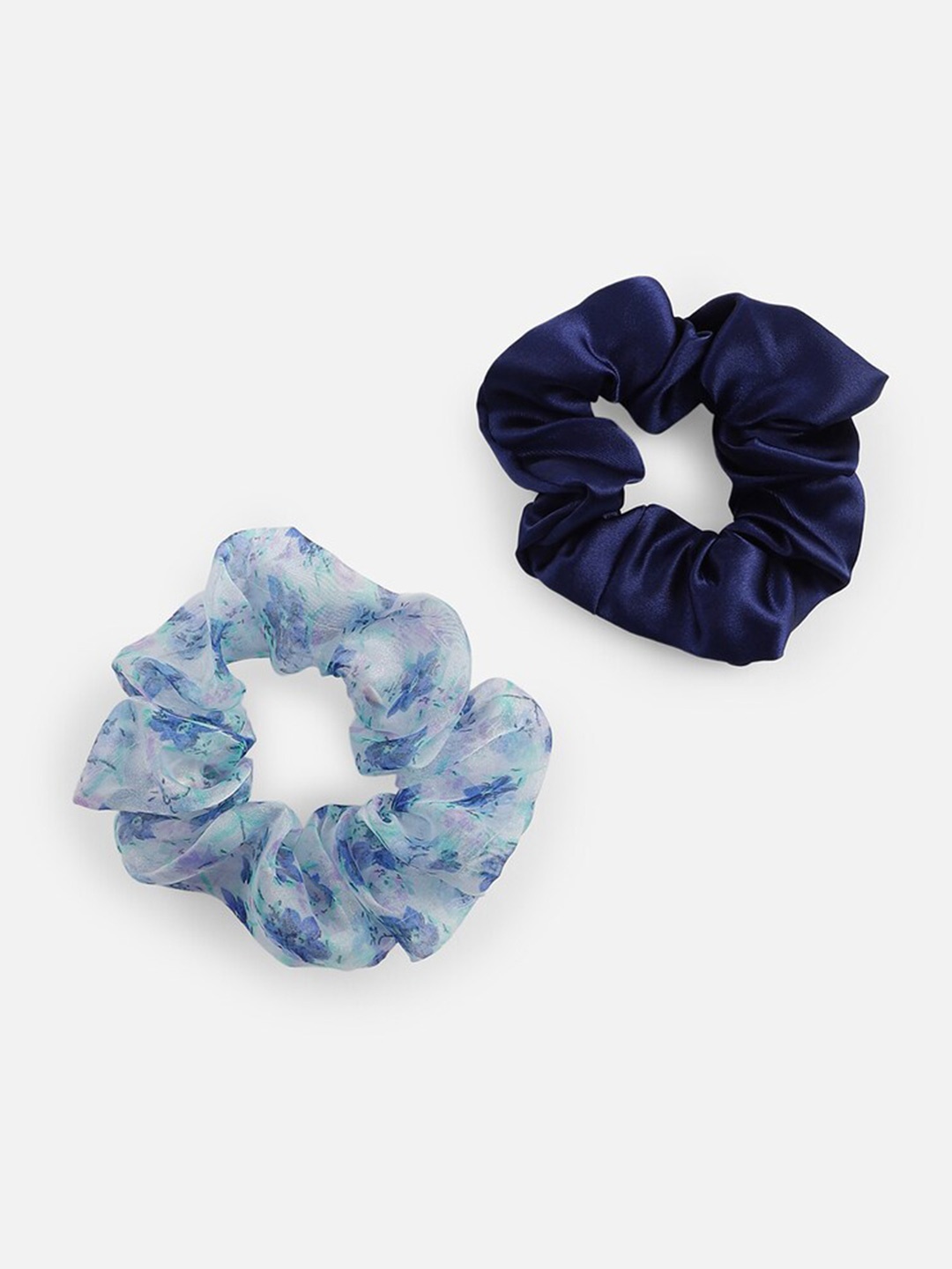 

FOREVER 21 Set of 2 Scrunchy Ponytail Holders, Blue