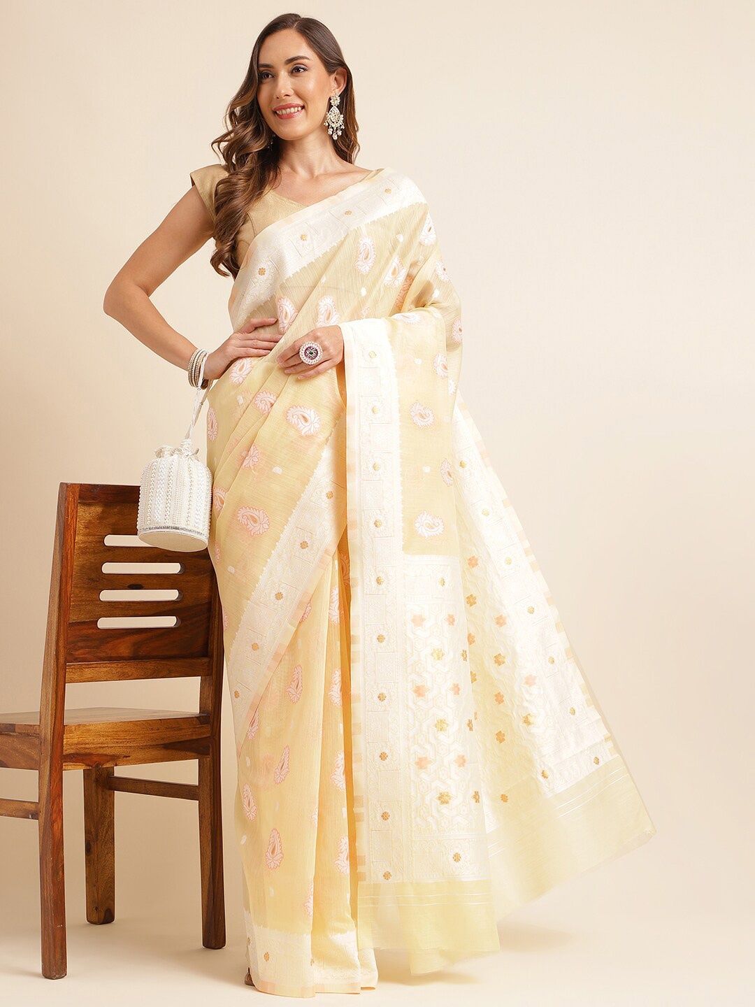 

KALINI Paisley Woven Design Zari Banarasi Saree, Yellow