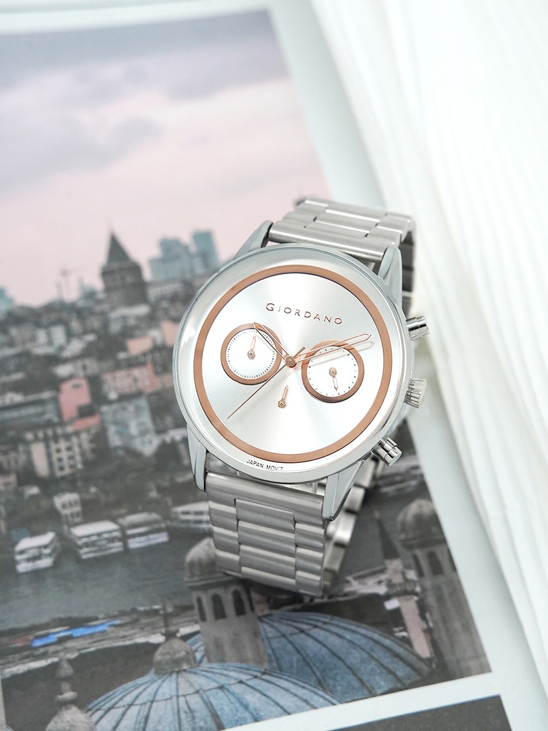 

GIORDANO Men Bracelet Style Straps Analogue Watch GZ-50087-11, Silver