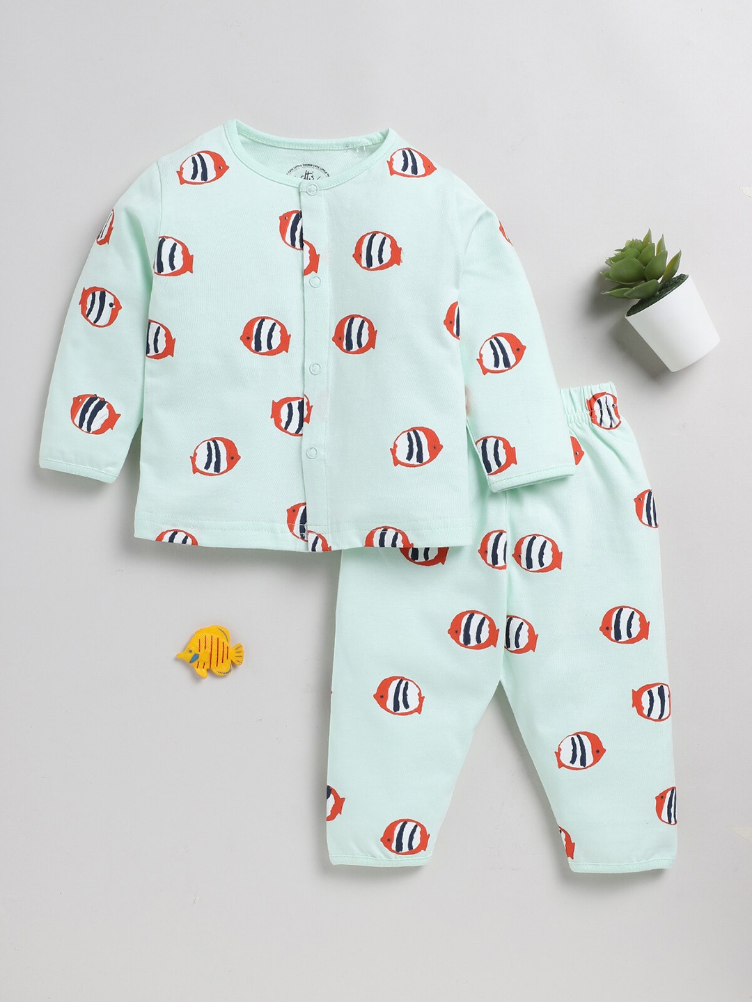 

Clt.s Infant Kids Conversational Printed Pure Cotton Night suit, Sea green