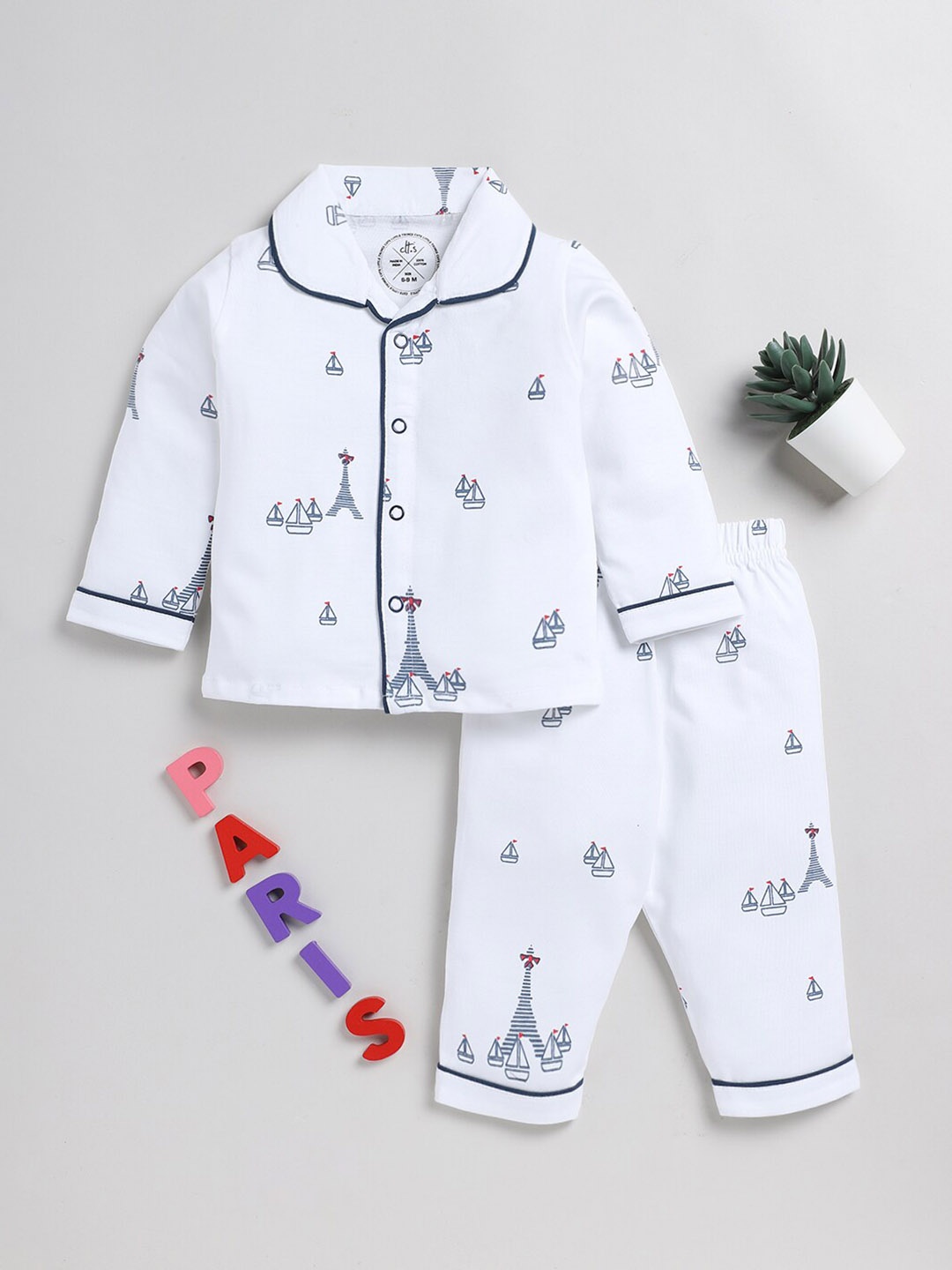 

Clt.s Infants Graphic Printed Pure Cotton Night Suit, White