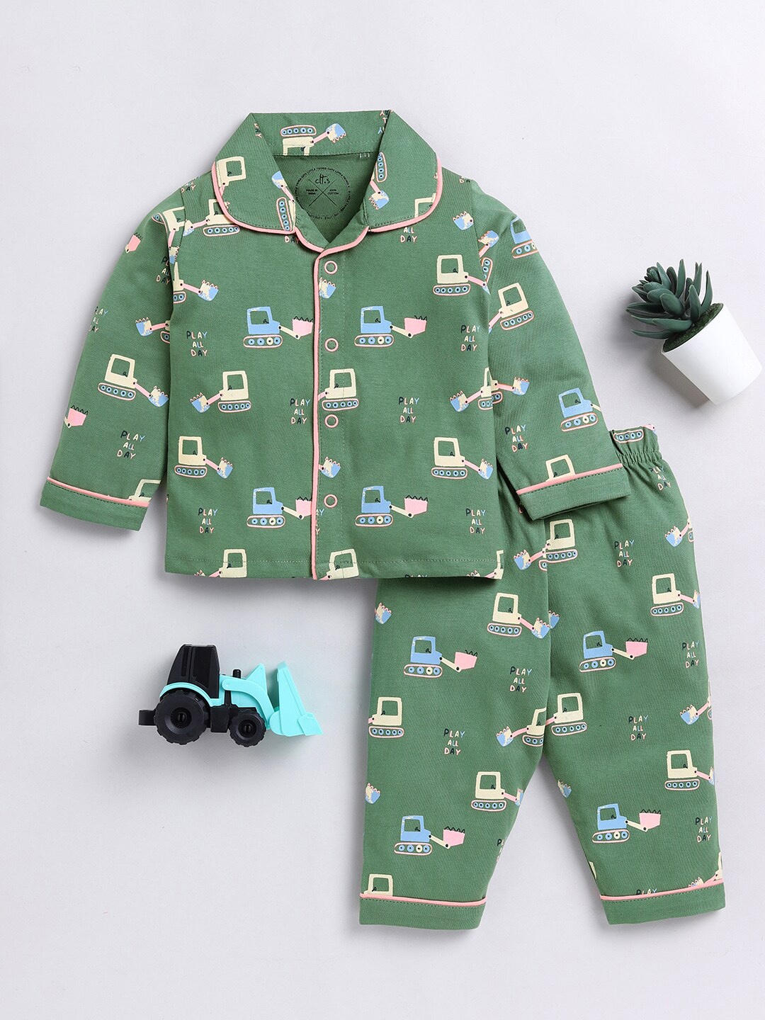 

Clt.s Unisex Kids Conversational Printed Night Suit, Green