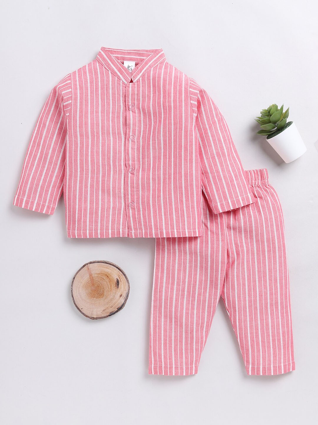 

Clt.s Kids Striped Pure Cotton Night suit, Coral