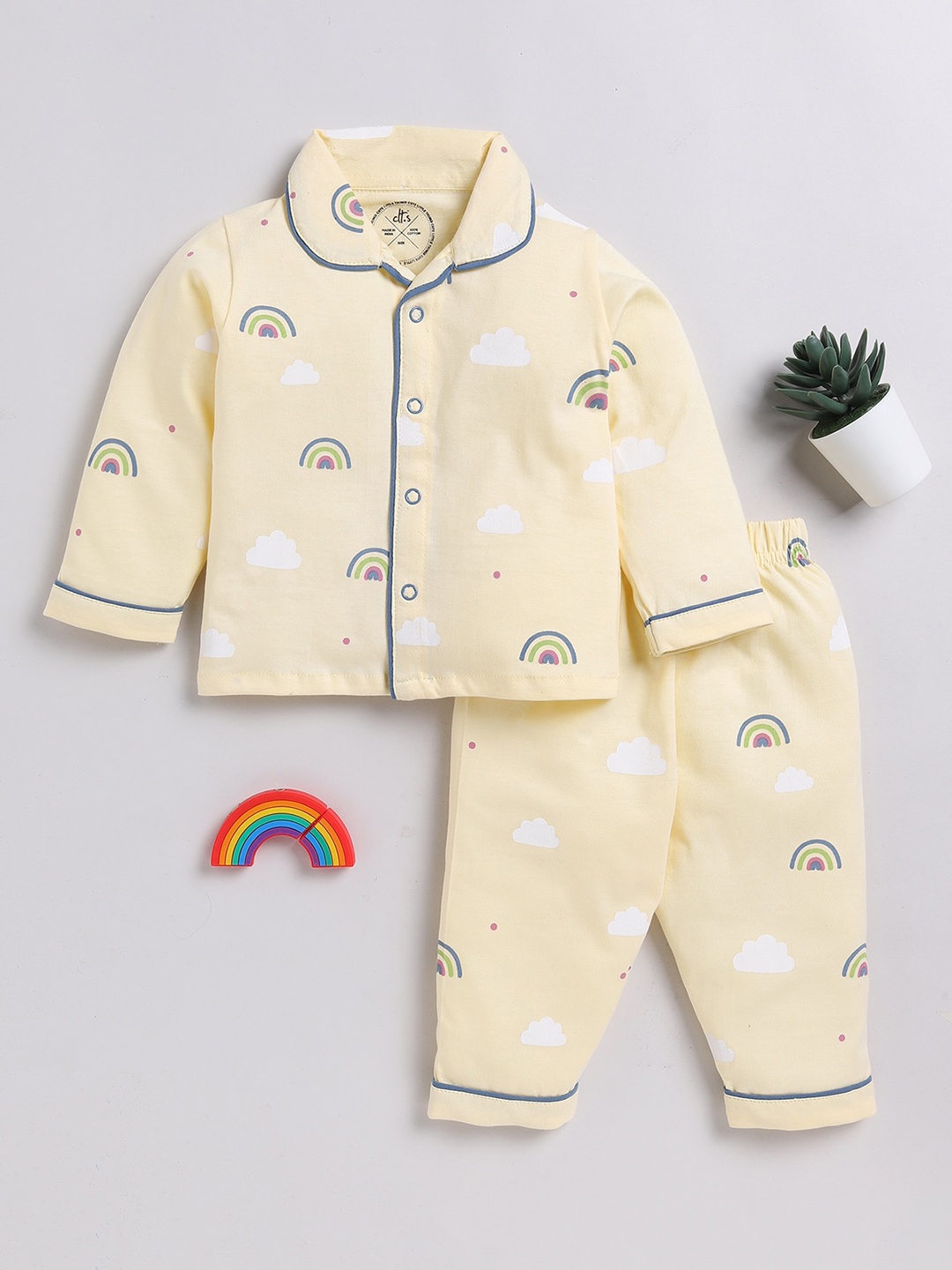 

Clt.s Kids Conversational Printed Pure Cotton Night Suit, Yellow