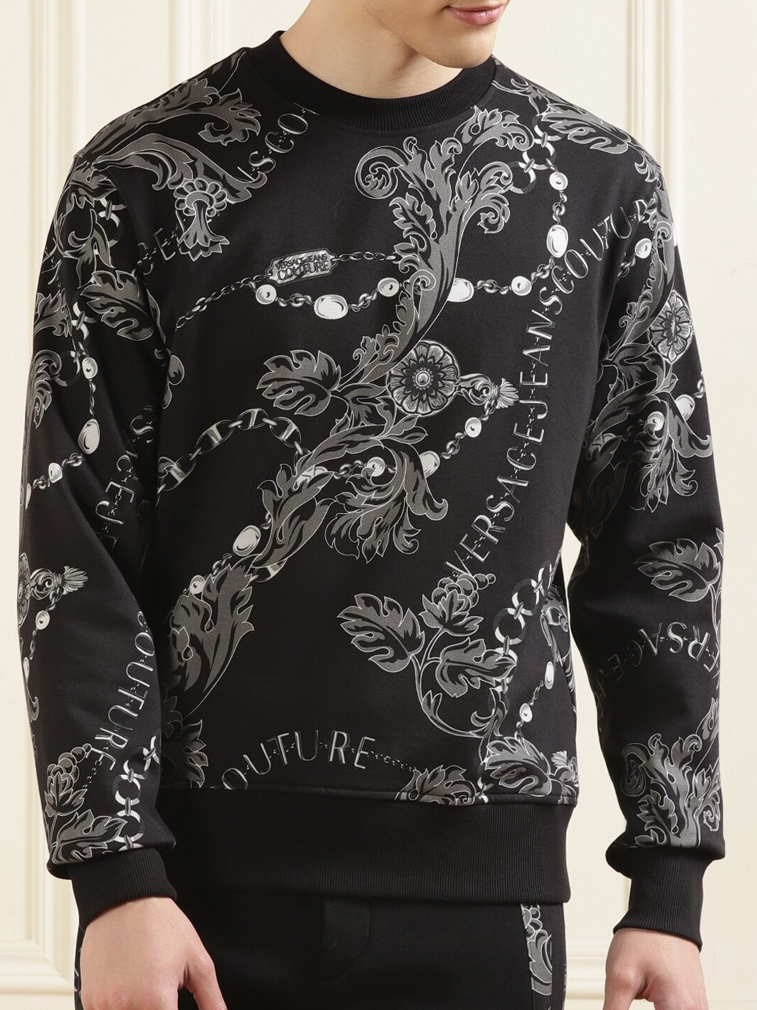 

Versace Jeans Couture Conversational Printed Cotton Pullover Sweatshirt, Black