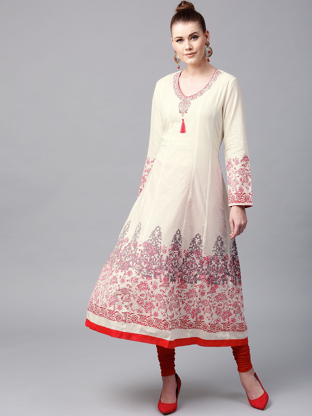 

Tulsattva Women Off-White & Red Printed Anarkali Kurta