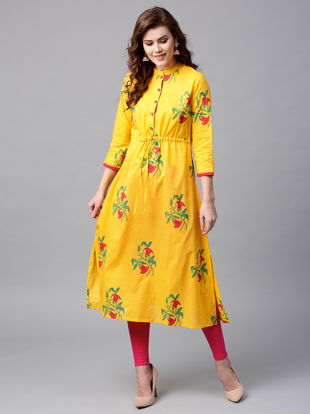 

Tulsattva Women Yellow & Green Printed A-Line Kurta