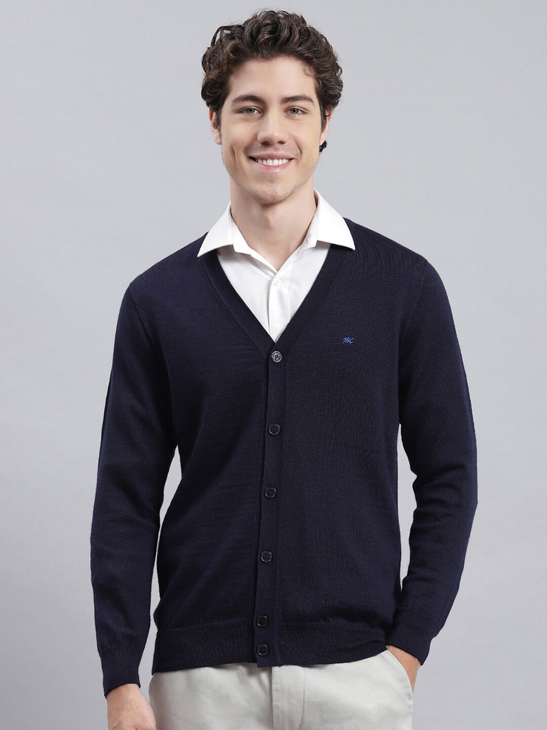 

Monte Carlo V-Neck Woollen Cardigan, Navy blue