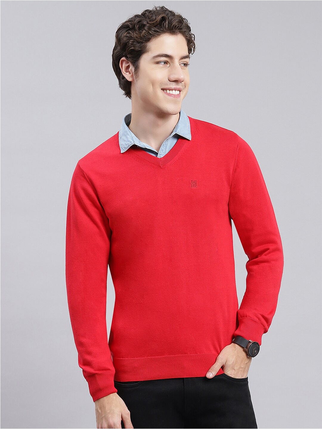 

Monte Carlo V-Neck Cotton Pullover Sweaters, Red