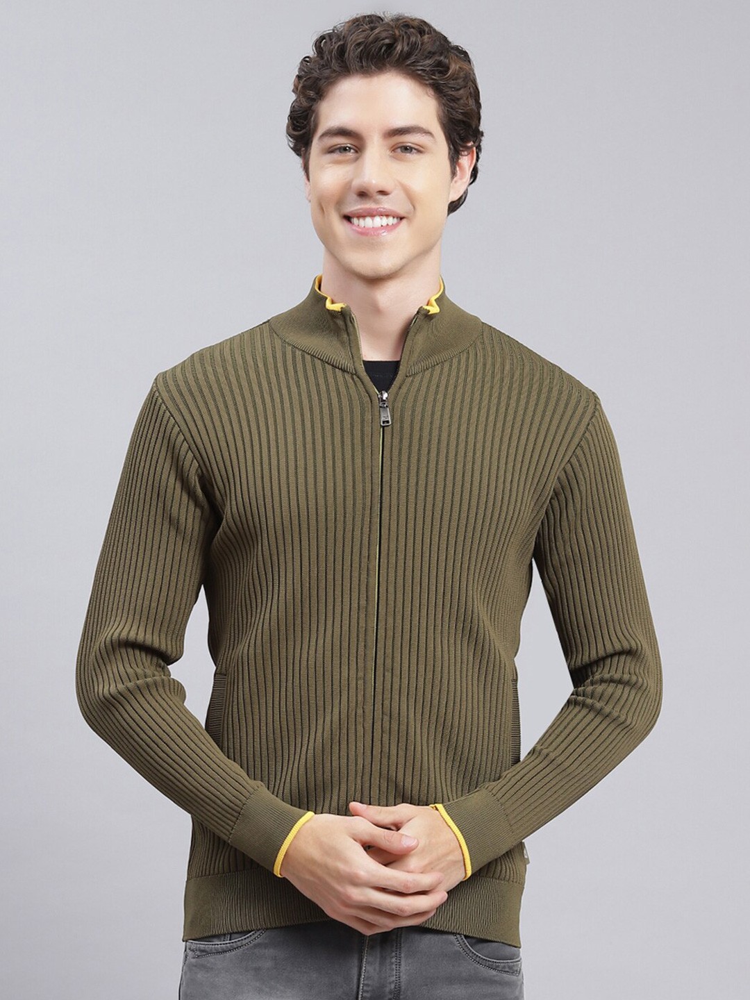 

Monte Carlo Ribbed Mock Collar Woollen Pullover, Olive