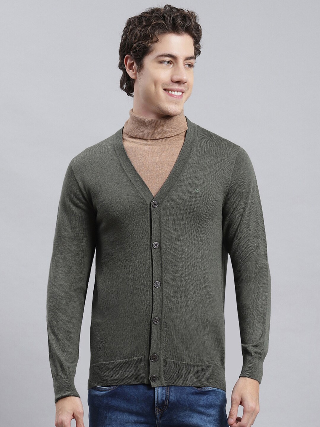 

Monte Carlo V-Neck Woollen Cardigan, Olive