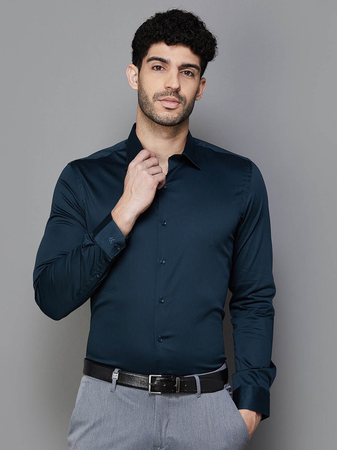 

CODE by Lifestyle Slim Fit Opaque Cotton Formal Shirt, Green