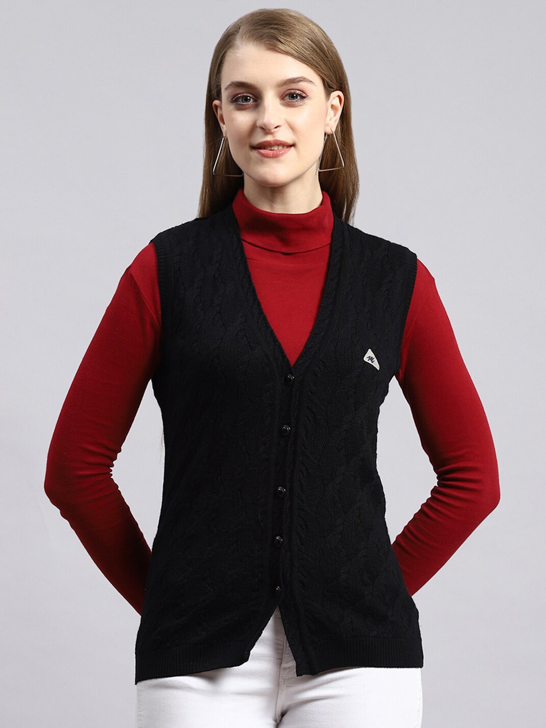 

Monte Carlo Self Design Cable Knit Sleeveless Woollen Cardigan, Black