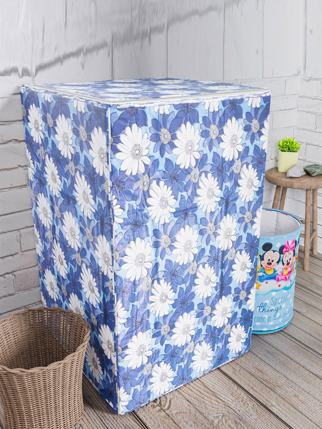 

Kuber Industries Blue & White Printed Washing Machine Cover