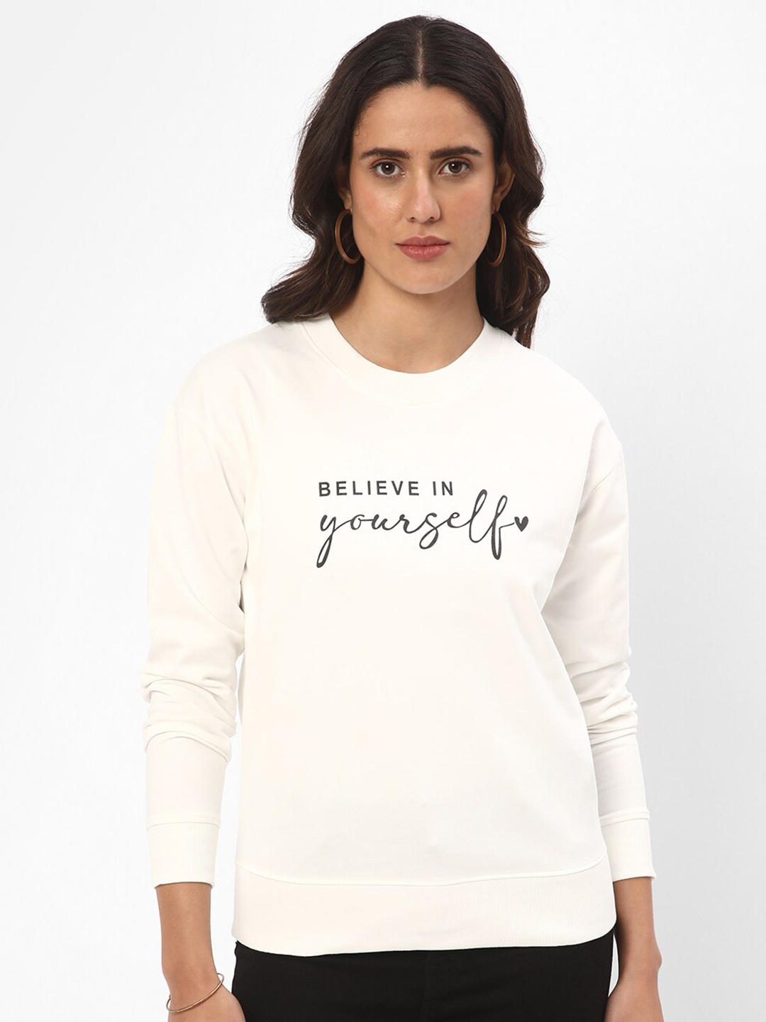 

R&B Typography Printed Long Sleeves Pullover, White